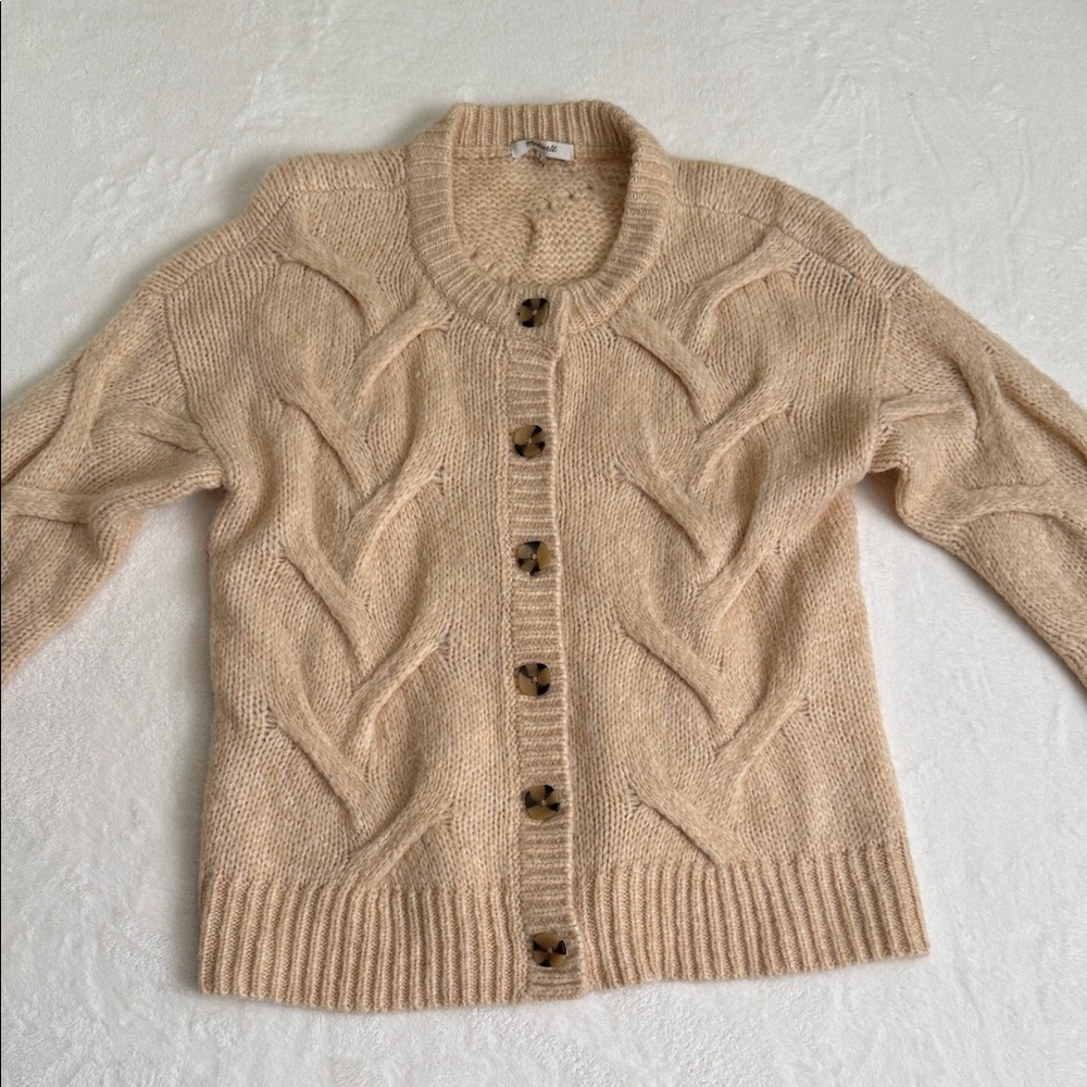 Women's Cream Cable Knit Button-Up Sweater Cardigan